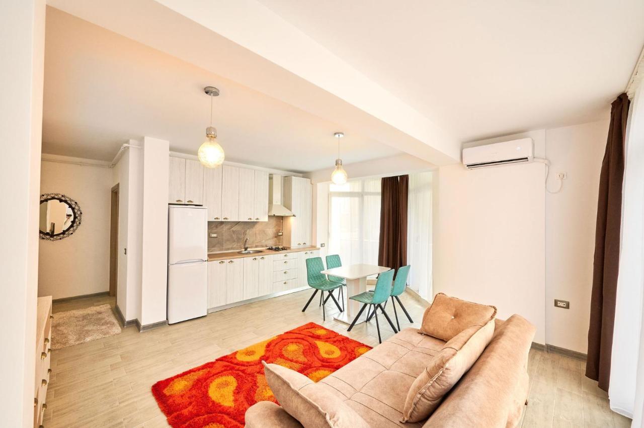 Fancy Apartment In Spa N Pool Beach Resort Mamaia Eksteriør bilde