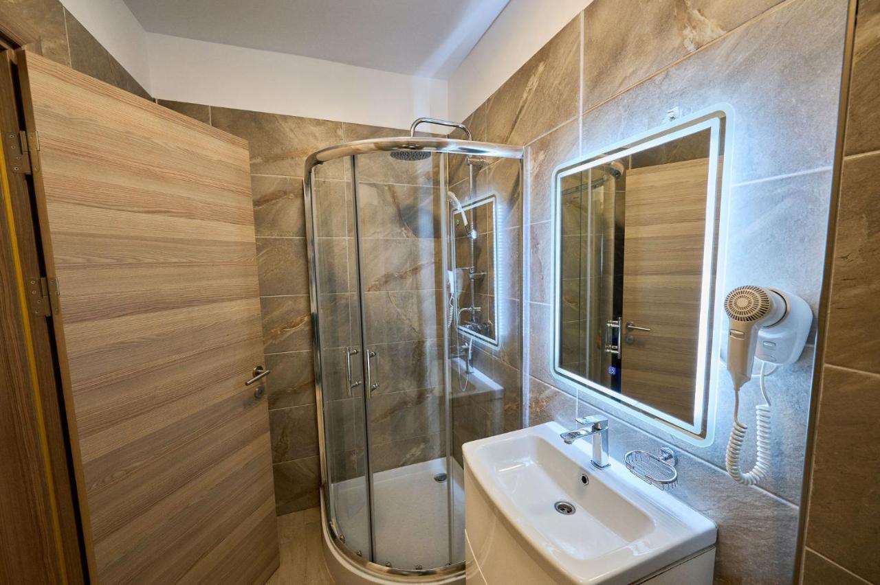Fancy Apartment In Spa N Pool Beach Resort Mamaia Eksteriør bilde