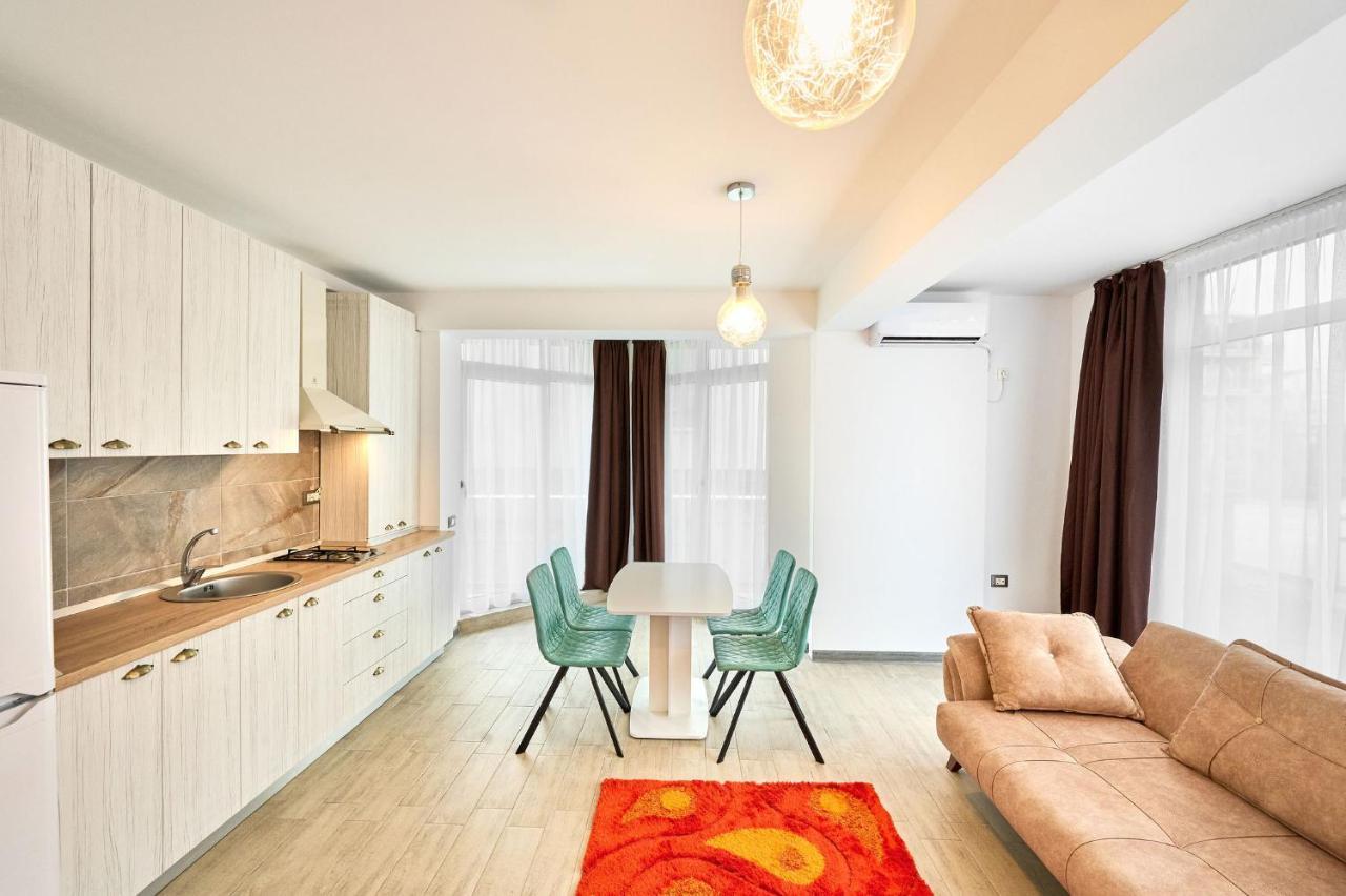 Fancy Apartment In Spa N Pool Beach Resort Mamaia Eksteriør bilde