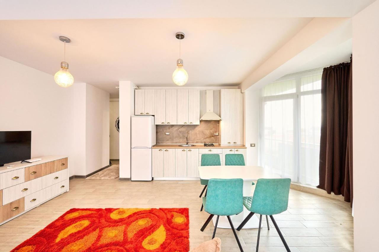 Fancy Apartment In Spa N Pool Beach Resort Mamaia Eksteriør bilde